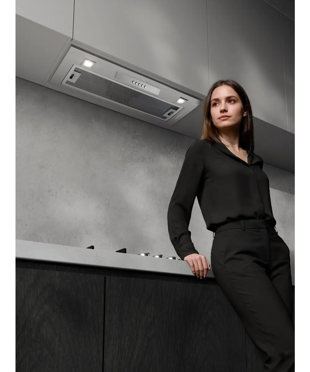 Built-in hood INLINEA 70 X